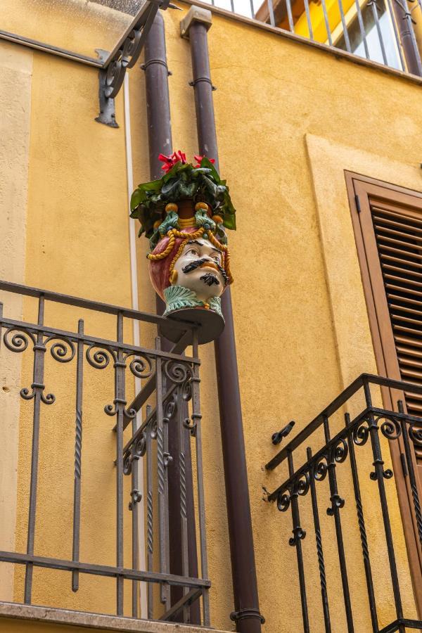 Appartamento Amuni Taormina Esterno foto