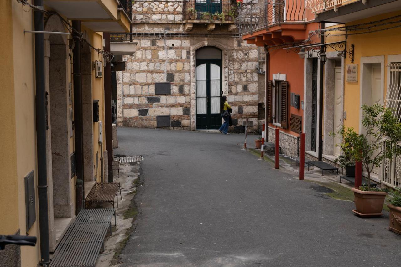 Appartamento Amuni Taormina Esterno foto